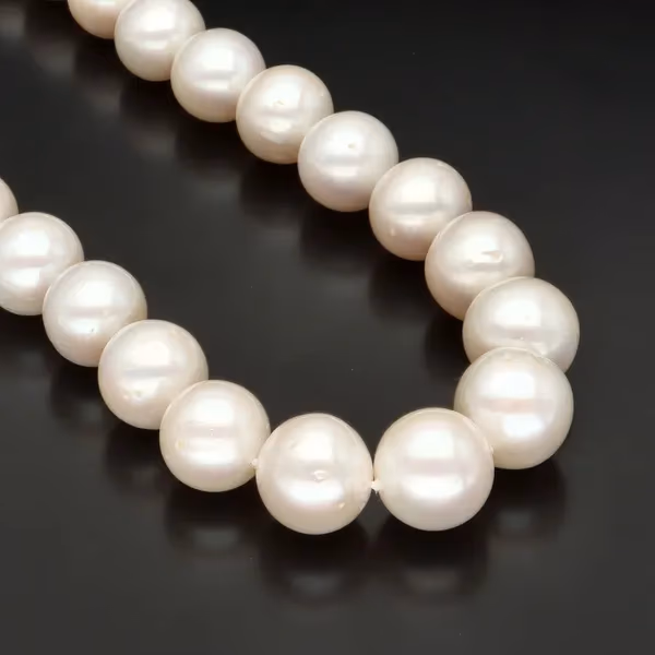 Freshwater Cultured Pearl Necklace