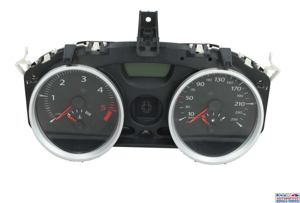 Used Odometer KM Renault Megane II CC (EM) 1.5 dCi FAP Price € 45,00 Margin scheme offered by Automaterialen Ronald Morien B.V.