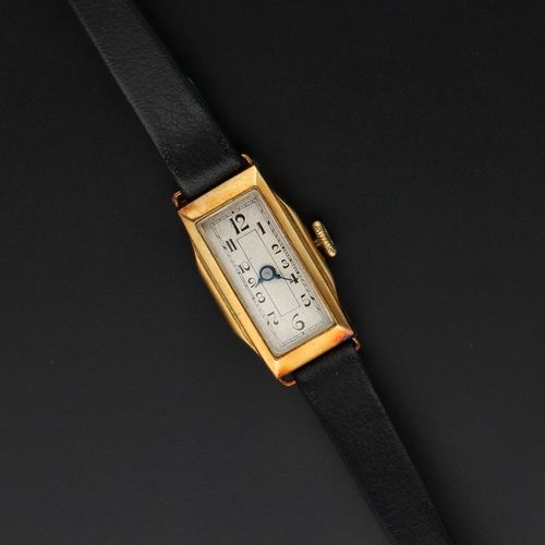 Ladies 18ct Gold Art Deco Watch image-1