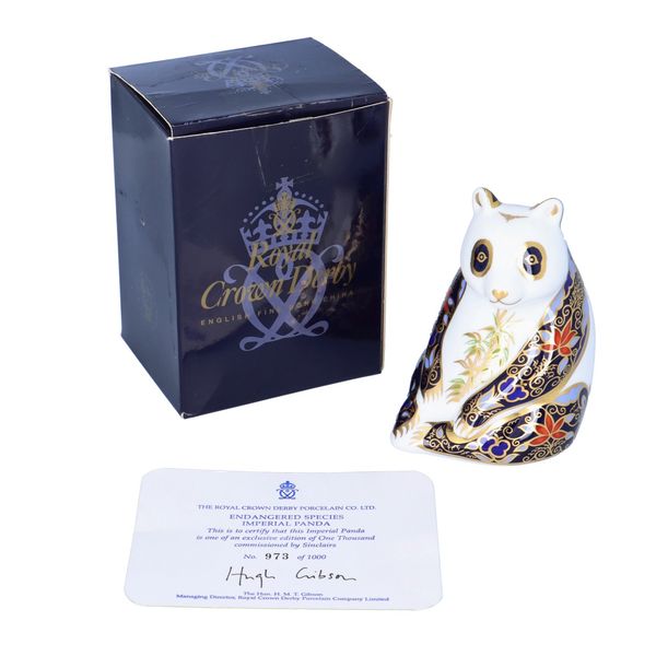 Royal Crown Derby Imperial Pander Paperweight
