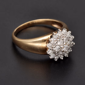 9ct Yellow Gold 1ct Diamond Cluster Ring