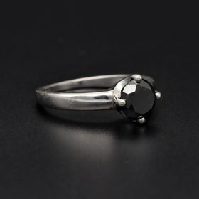White Gold o.75ct Black Diamond Statement Ring