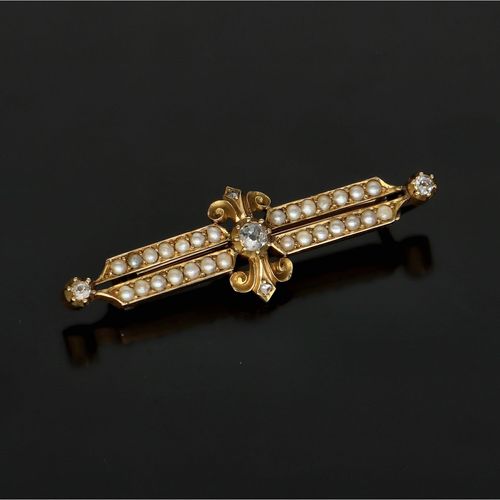18ct Gold Diamond and Seed Pearl Brooch image-1