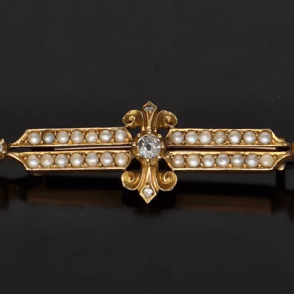 18ct Gold Diamond and Seed Pearl Brooch