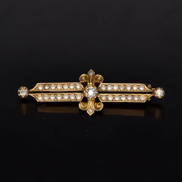 18ct Gold Diamond and Seed Pearl Brooch