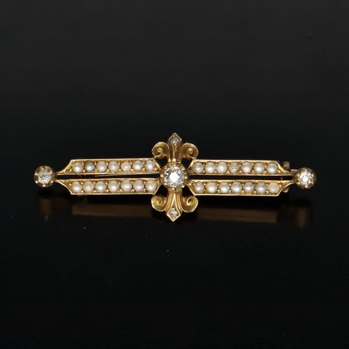 18ct Gold Diamond and Seed Pearl Brooch image-2