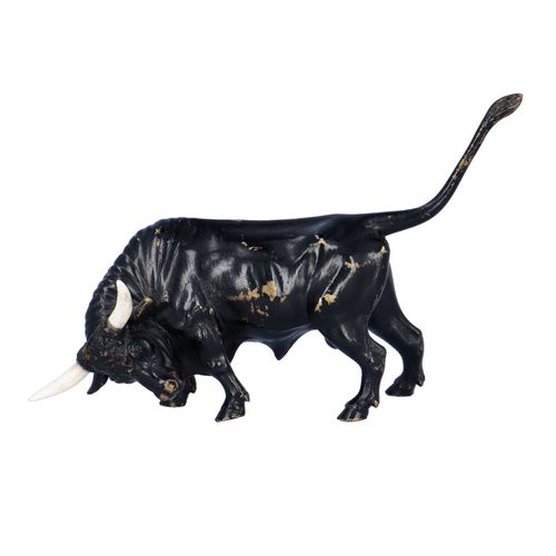 Bronze Bull and Calf image-2