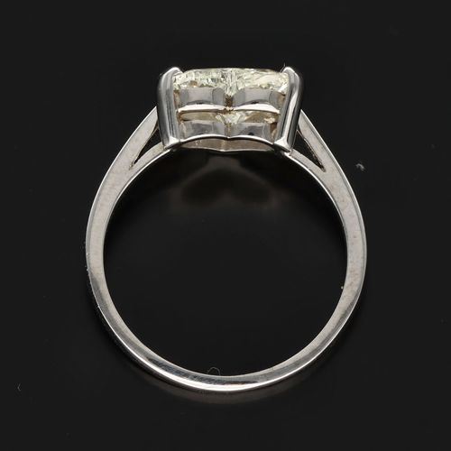 Platinum Heart Shaped Diamond Ring image-6