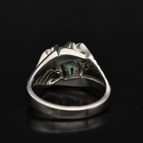 14ct Gold Emerald and Diamond Ring image-5