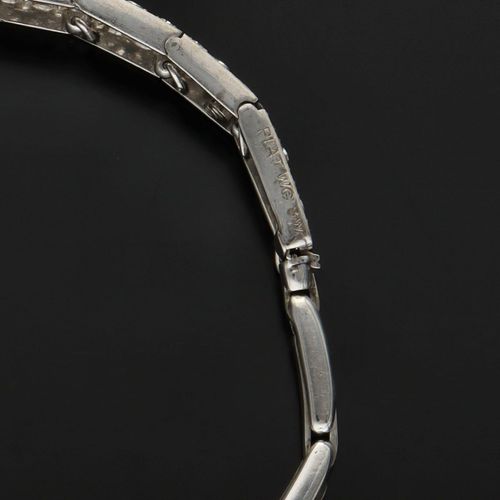 Art Deco Platinum and 18ct Gold Diamond Bracelet or Brooch image-5