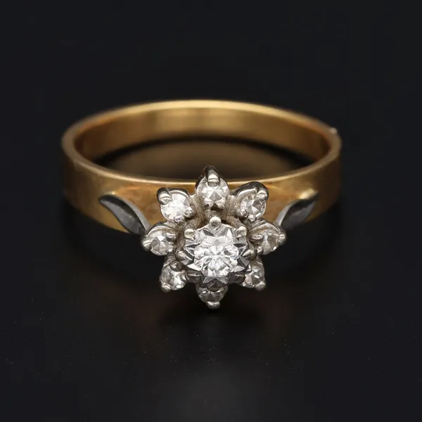 Heavy Vintage 18ct Yellow Gold Diamond Ring