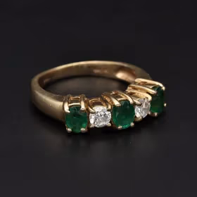 14ct Yellow Gold Emerald & Diamond Ring