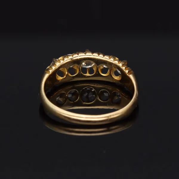 18ct Gold Diamond Ring