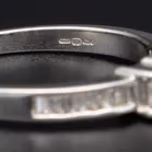 18ct Gold Vari-Cut Diamond Ring