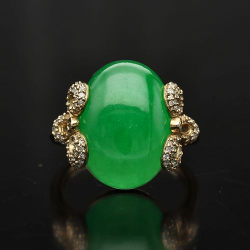 9K Gold Jadeite and Diamond Ring image-2