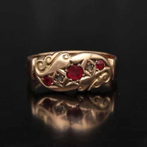 Antique 9ct Gold Garnet Diamond Ring. Birmingham 1910 image-2