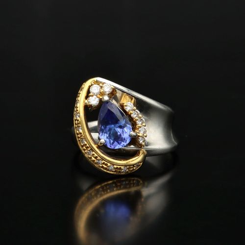 Platinum & 18ct Gold, Tanzanite, Diamond Heart Shape Ring image-2