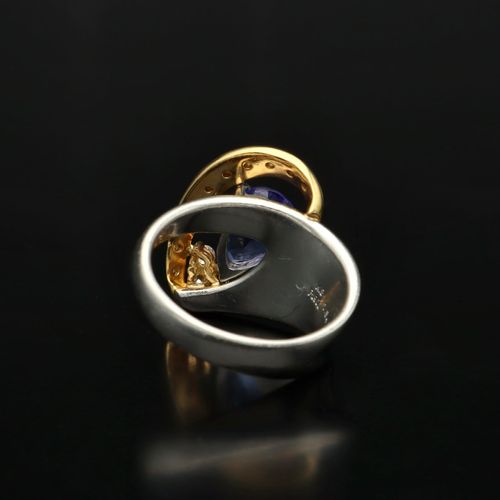 Platinum & 18ct Gold, Tanzanite, Diamond Heart Shape Ring image-4