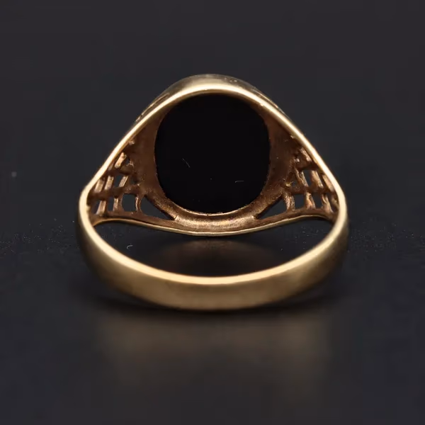 9ct Gold Onyx Signet Ring