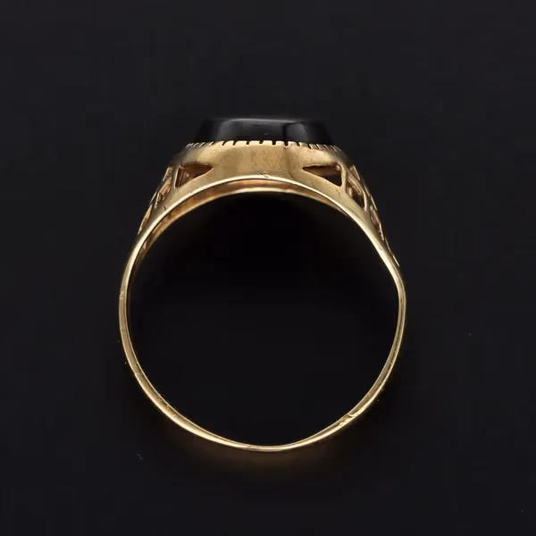 9ct Gold Onyx Signet Ring