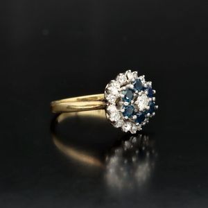 Vintage 18ct Gold Sapphire and Diamond Cluster Ring