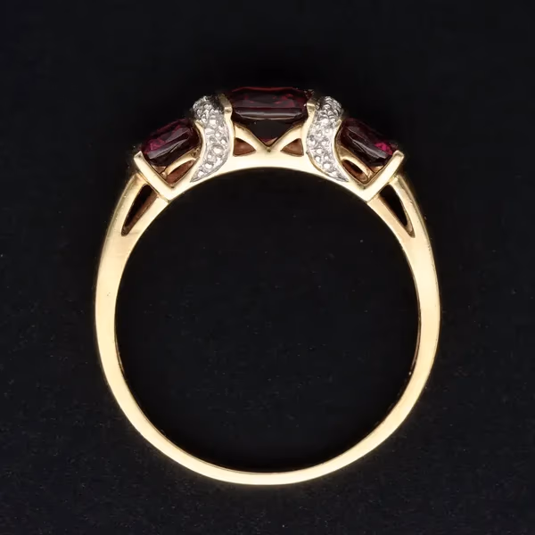 Gold Garnet Diamond Art Deco Style Ring