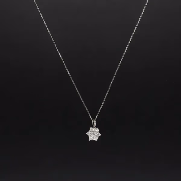 18ct White Gold Diamond Pendant