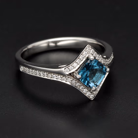 18ct White Gold Topaz and Diamond Dress Ring