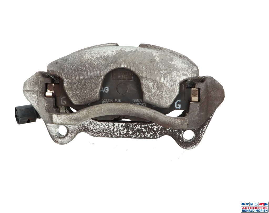 Used Front brake calliper, right Audi Q2 (GAB/GAG) 1.6 30 TDI 16V Price € 29,00 Inclusive VAT offered by Automaterialen Ronald Morien B.V.