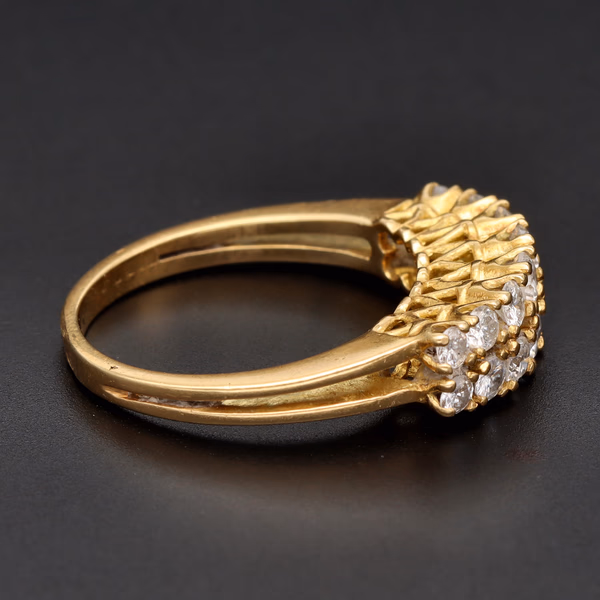 18ct Gold French Diamond Ring