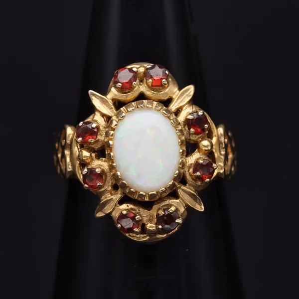 9ct Yellow Gold Opal & Garnet Ring