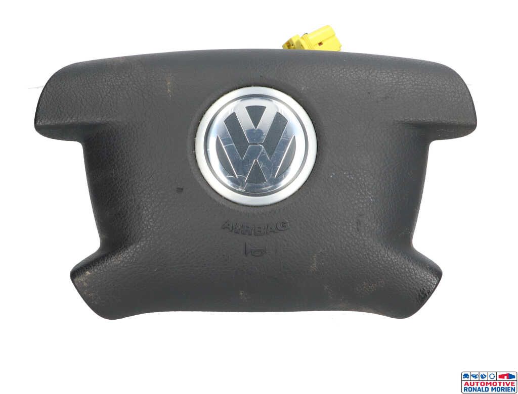 Used Left airbag (steering wheel) Volkswagen Transporter T5 2.5 TDi Price € 39,00 Margin scheme offered by Automaterialen Ronald Morien B.V.