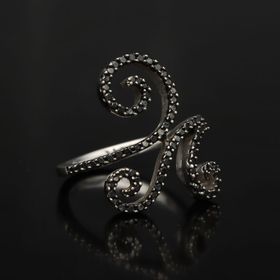 Gold Black Diamond Ring.