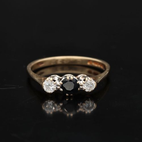 9ct Gold Sapphire and Diamond Ring image-2