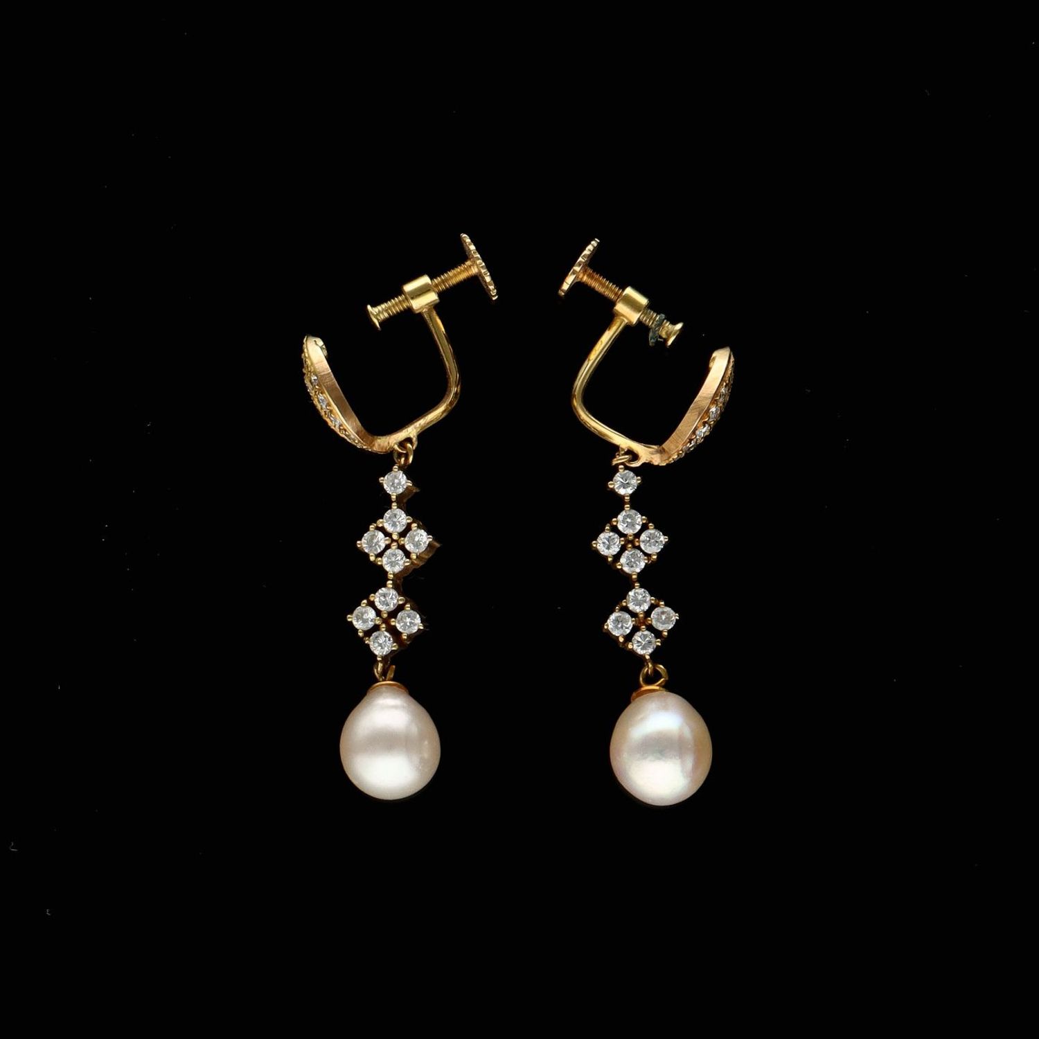 Liberty deals pearl earrings