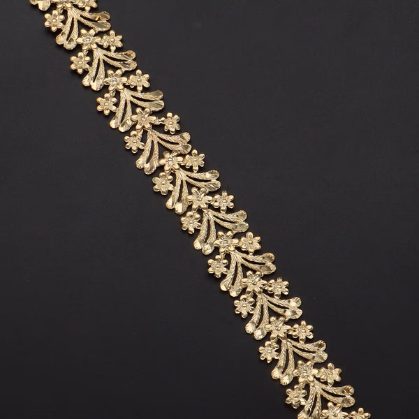 14ct Yellow Gold Heavy Flower Bracelet