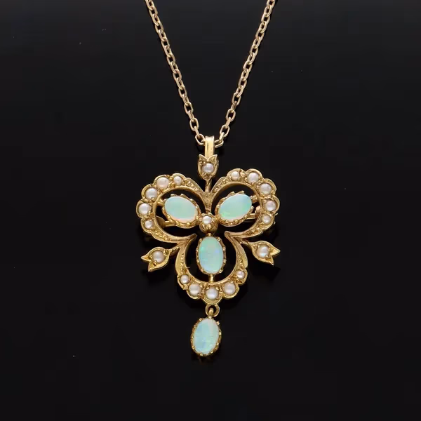 9ct Gold Opal and Pearl Pendant