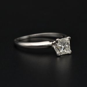 14ct Gold Diamond Solitaire Ring