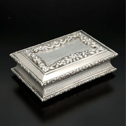 Georgian Silver Table Snuff Box image-1