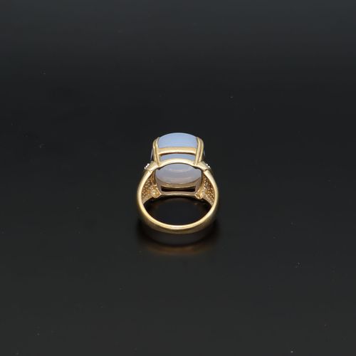 9ct Gold Diamond and Chalcedony Ring image-4