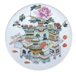 Early 20th Century Chinese Cabinet Plate with Guangxu Markings