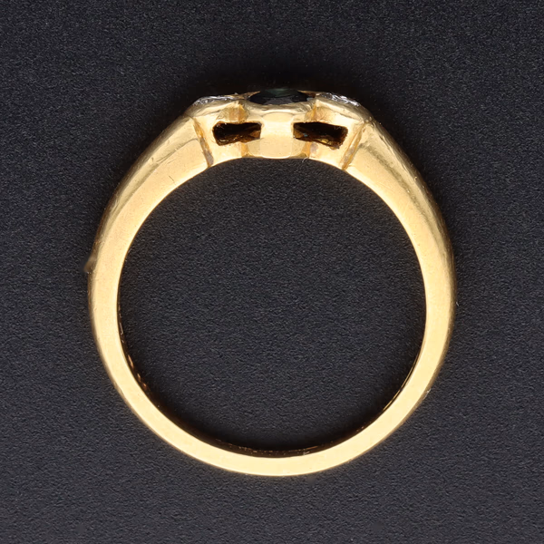 Vintage 1969 Birmingham 18ct Yellow Gold Sapphire & Diamond Ring