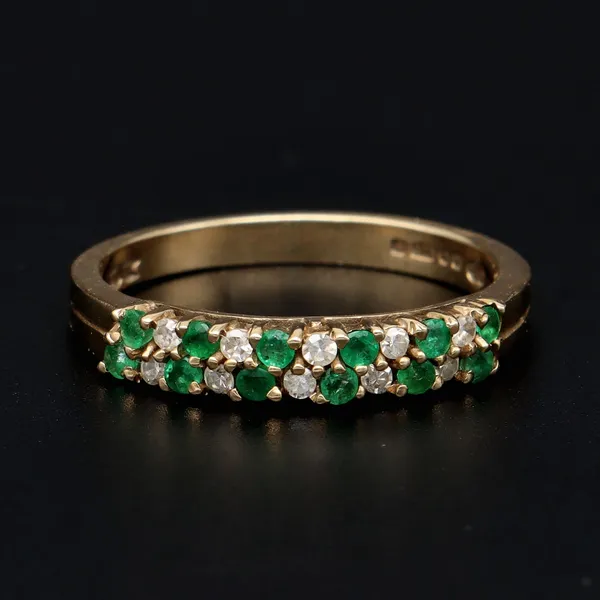 9ct Gold Diamond and Emerald Ring