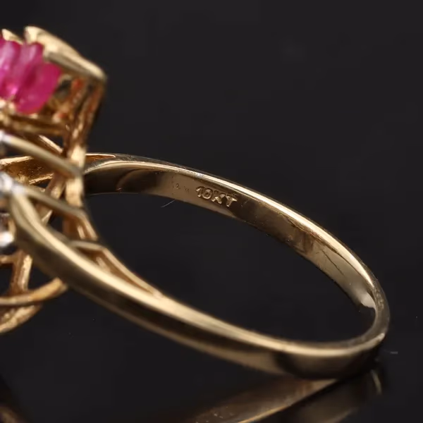 10ct Gold Ruby Diamond Ring