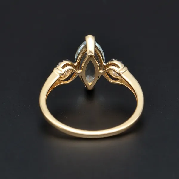 Gold Aquamarine Diamond Ring