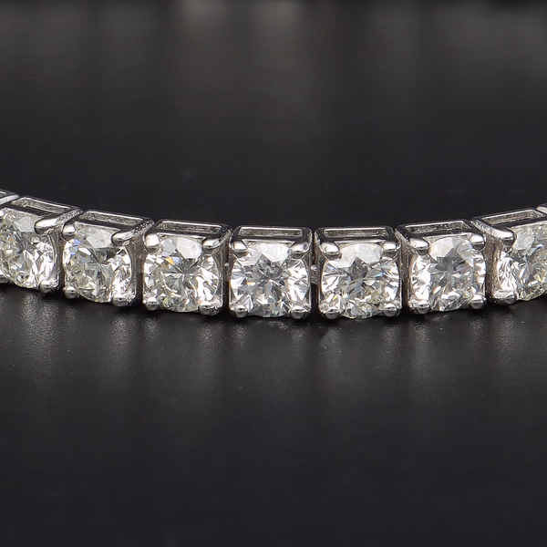 18ct White Gold Tennis Bracelet