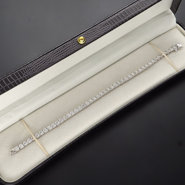 18ct White Gold Tennis Bracelet