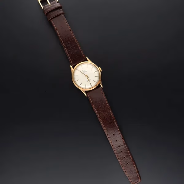 9ct Gold Record Watch