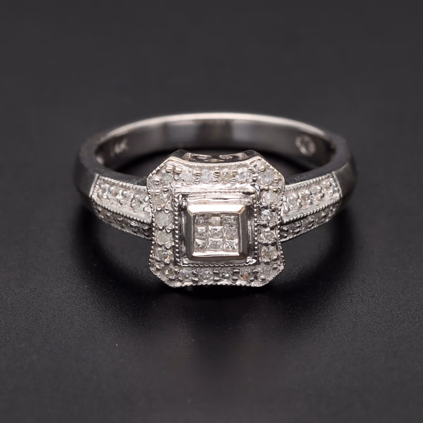 14ct White Gold Diamond Cluster Ring