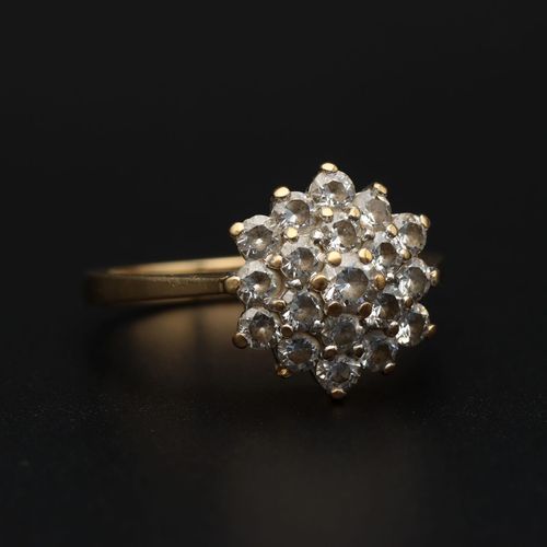 9ct Gold Diamond Cluster Ring image-1